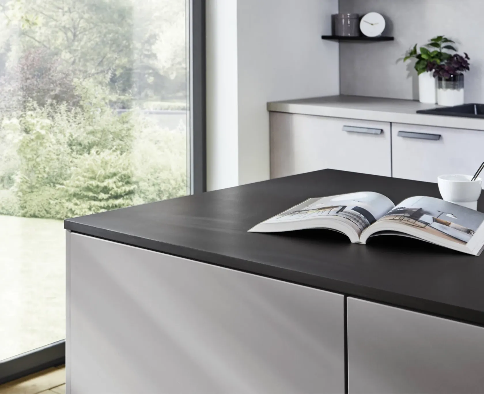 KUBE EasyTouch modern kitchen island detail in Taupe Grey